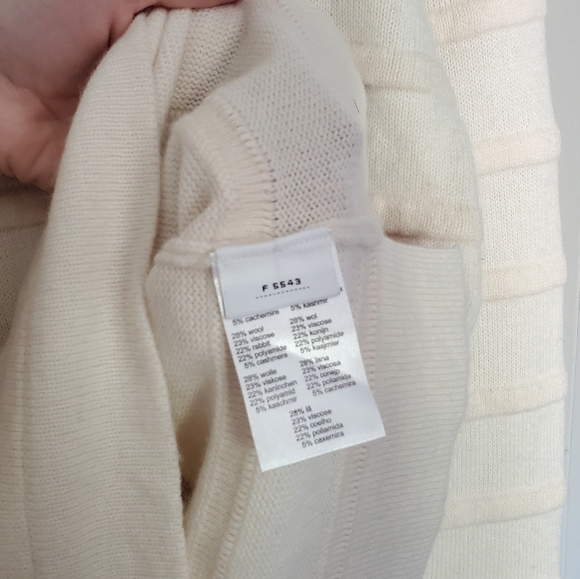 Lacoste Turtleneck Sweater - Picture 7 of 7